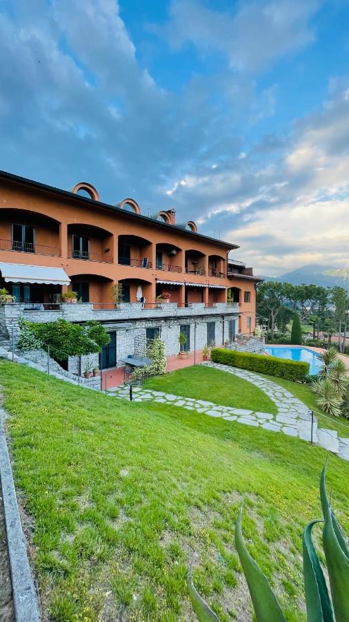 Lake View, Swimming Pool, Tennis Court And Private Parking Mezzegra Ngoại thất bức ảnh